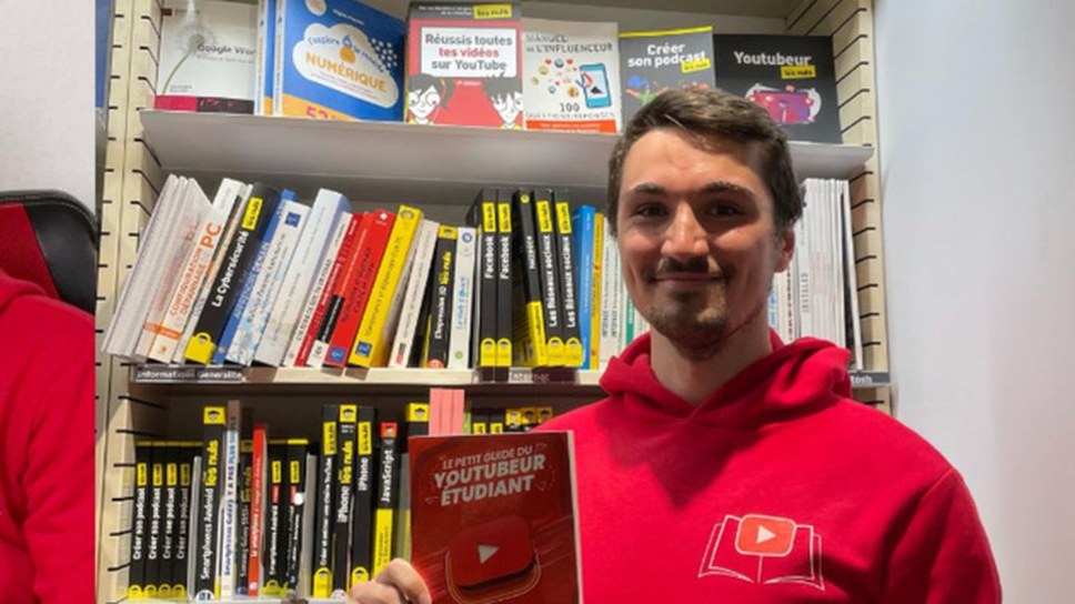 Le Petit Guide du Youtubeur Étudiant en librairie